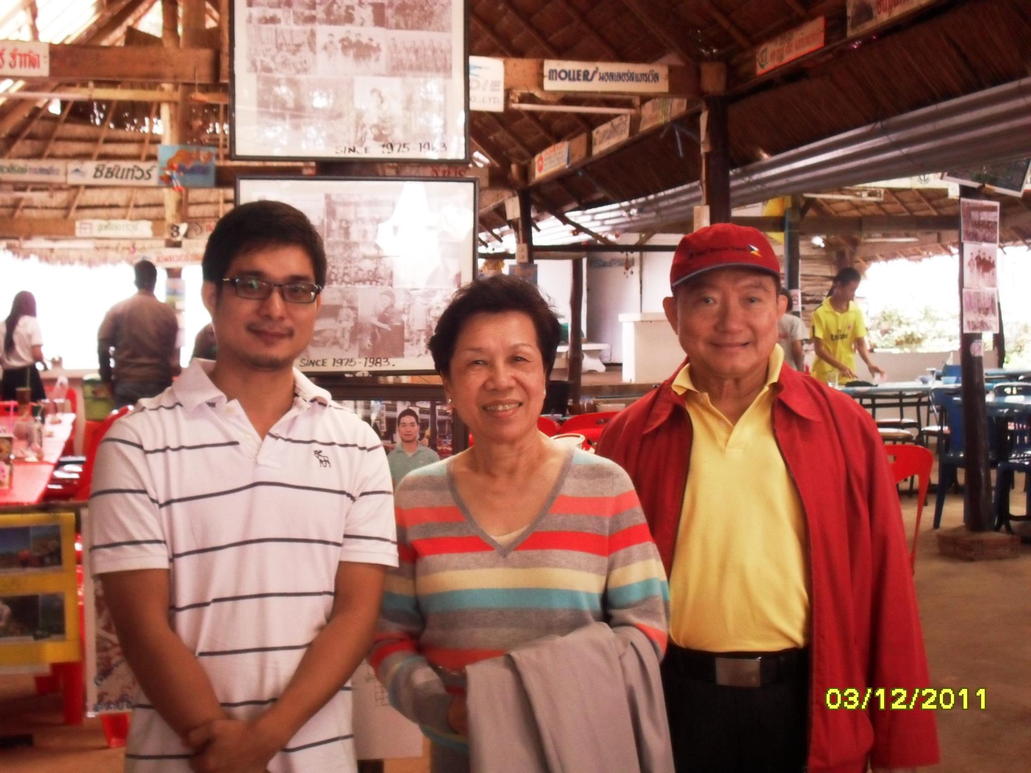 เช่ารถตู้พิษณุโลก เช่ารถตู้พิโลก เช่ารถตู้พิดโลก รับผู้บริหาร