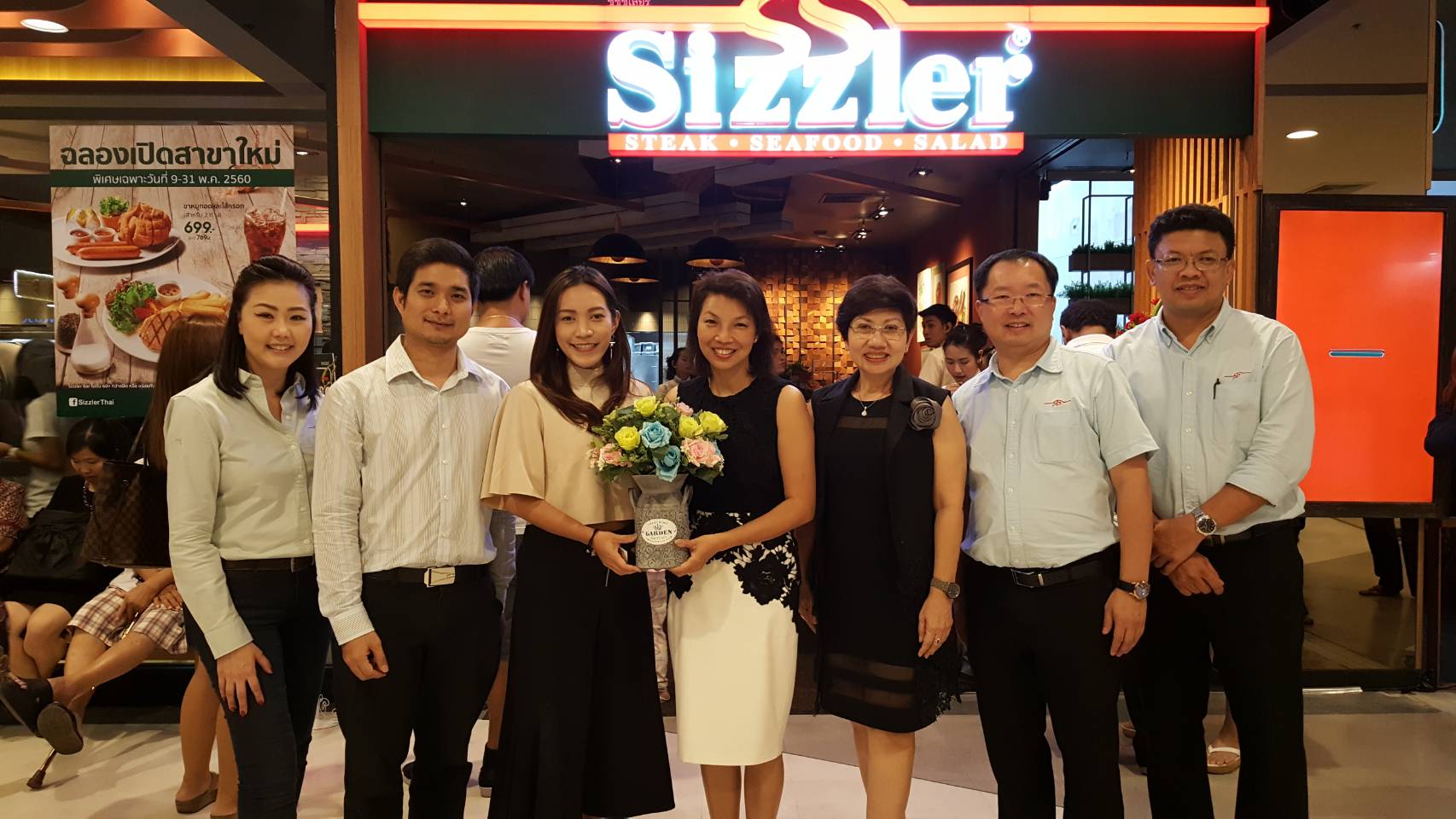 เช่ารถตู้VIPพิษณุโลก เช่ารถตู้VIPพิโลก เช่ารถตู้VIPพิดโลก